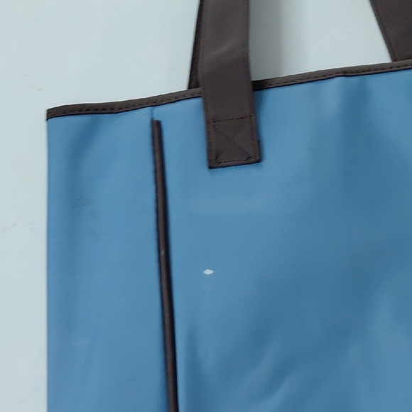 Curves Blue and Brown Tote Bag - Picture 9 of 12